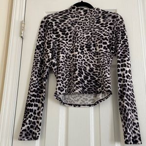 Leopard print mock next long sleeve top